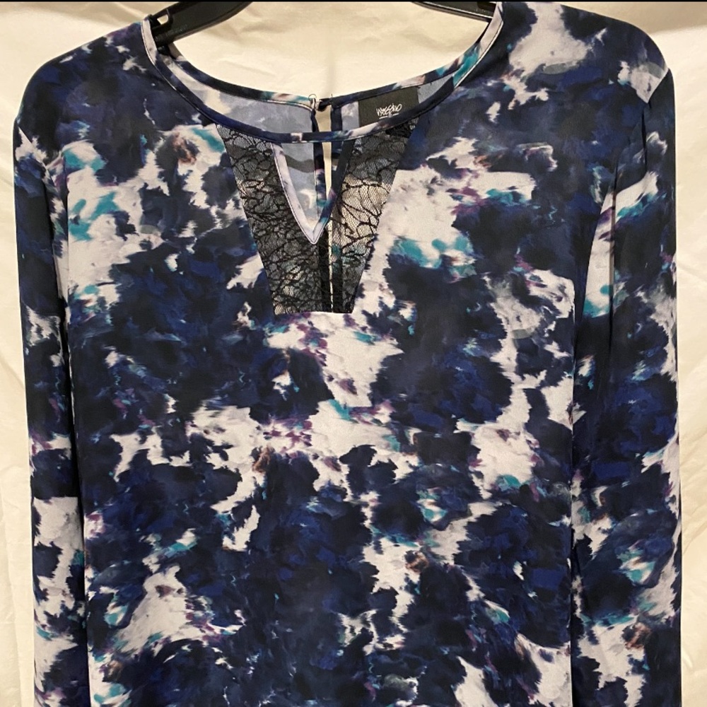Long sleeve blouse